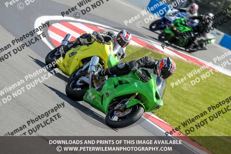 donington no limits trackday;donington park photographs;donington trackday photographs;no limits trackdays;peter wileman photography;trackday digital images;trackday photos